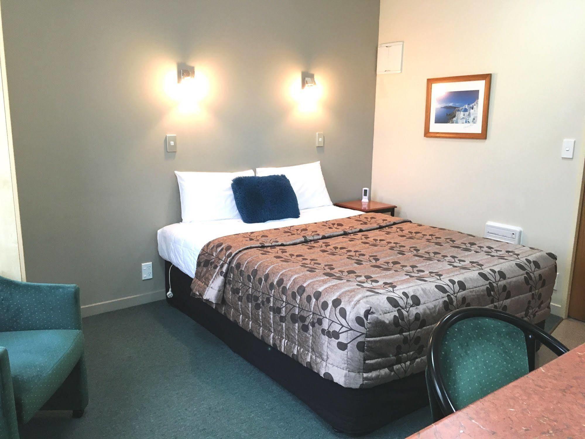 Bella Vista Motel Mosgiel Bagian luar foto